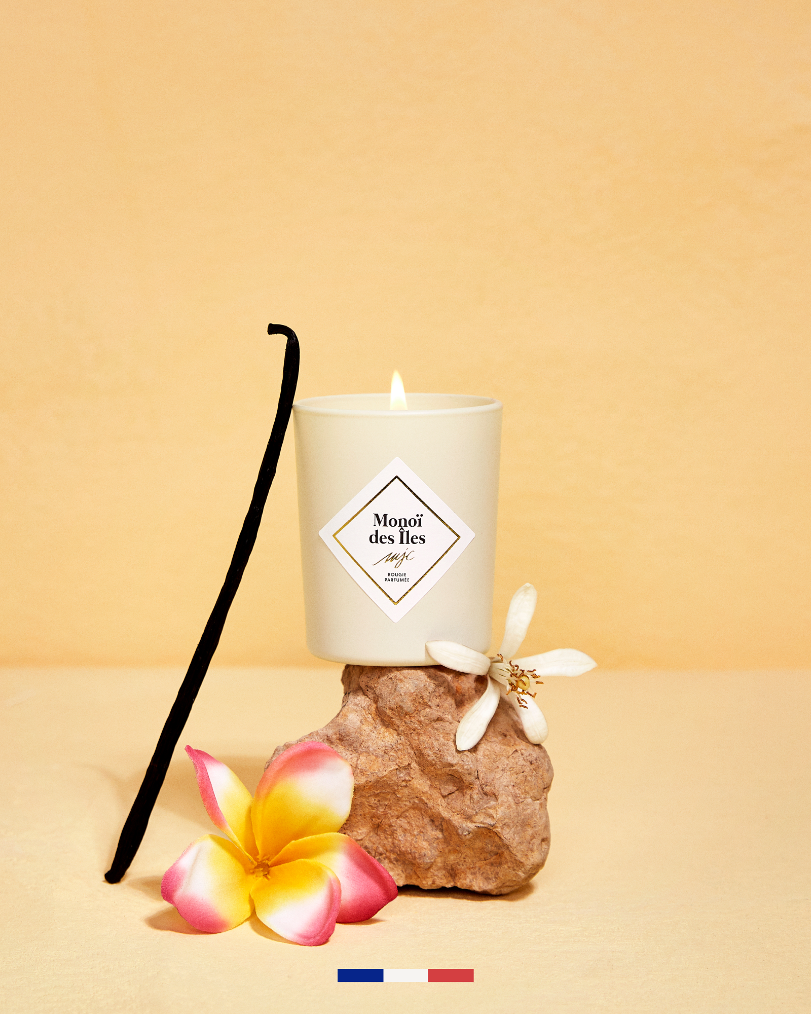 Vela pequeña Monoï de las Islas