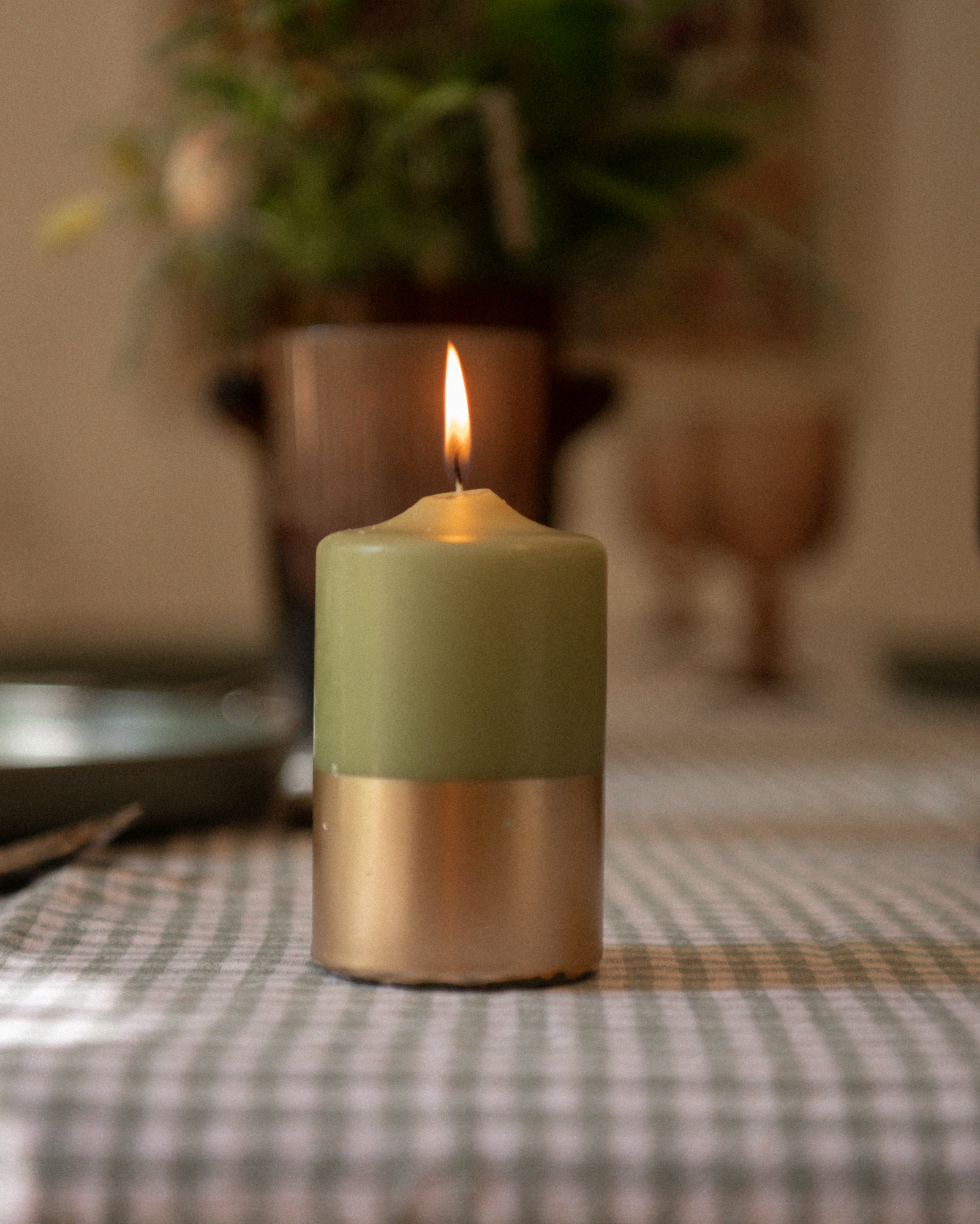 Vela Pilar - Verde Olivia y Oro