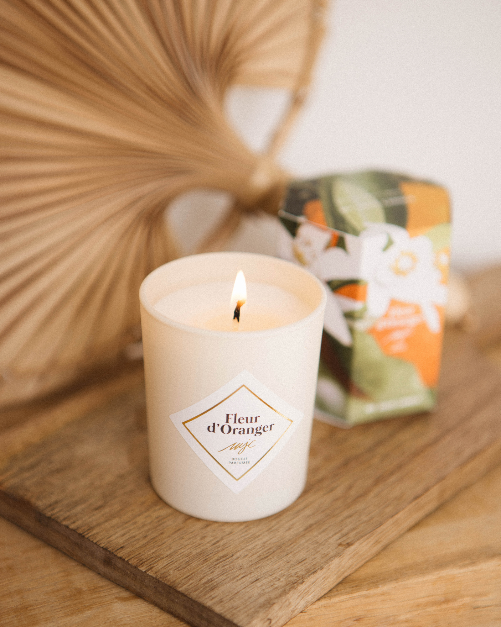 Vela pequeña Flor de Azahar