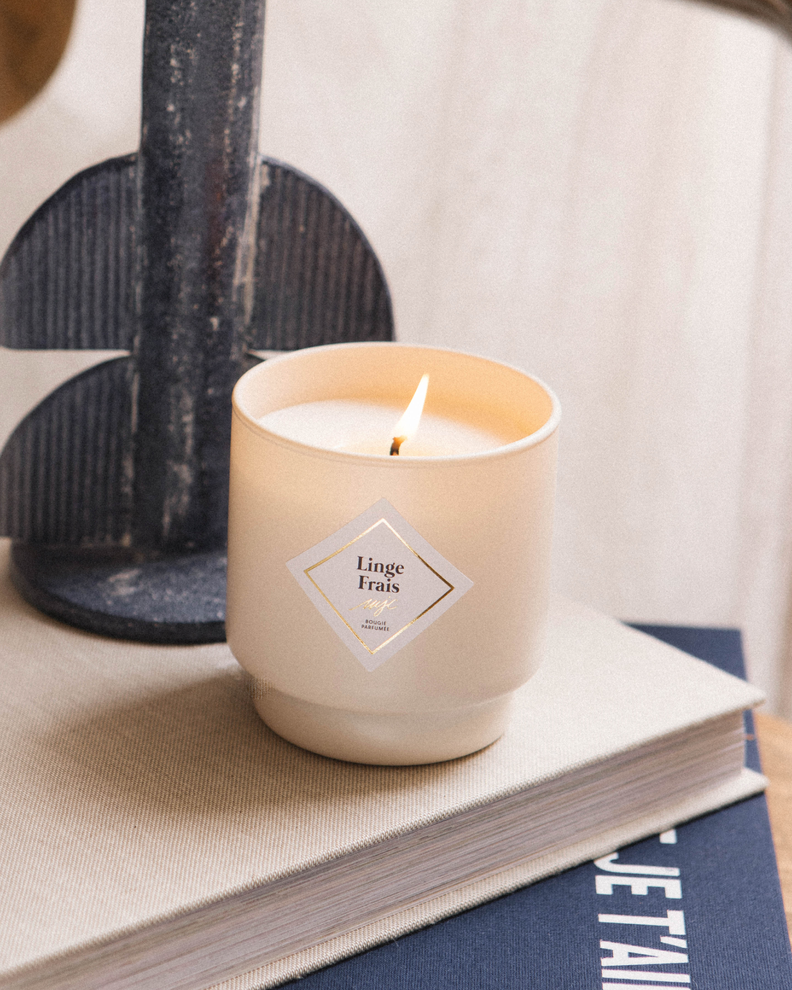 Vela con joya Ropa Fresca