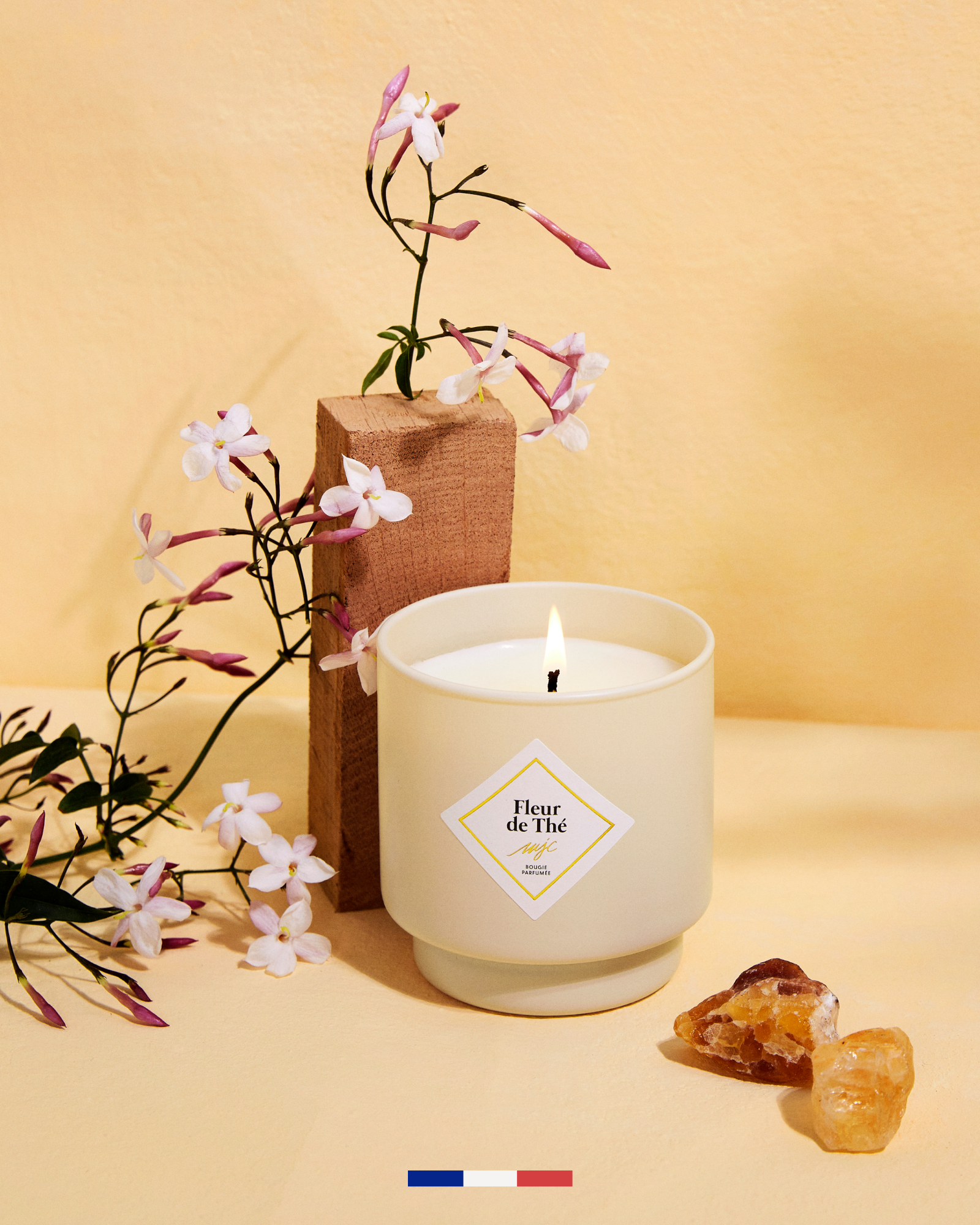 Vela Flor de Té